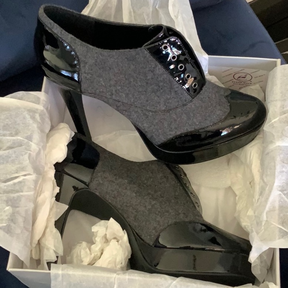 Jessica Simpson booties